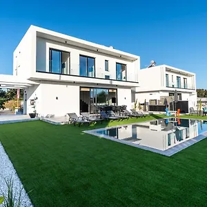 Villa Tsiolakki Homes Luxury, Protaras